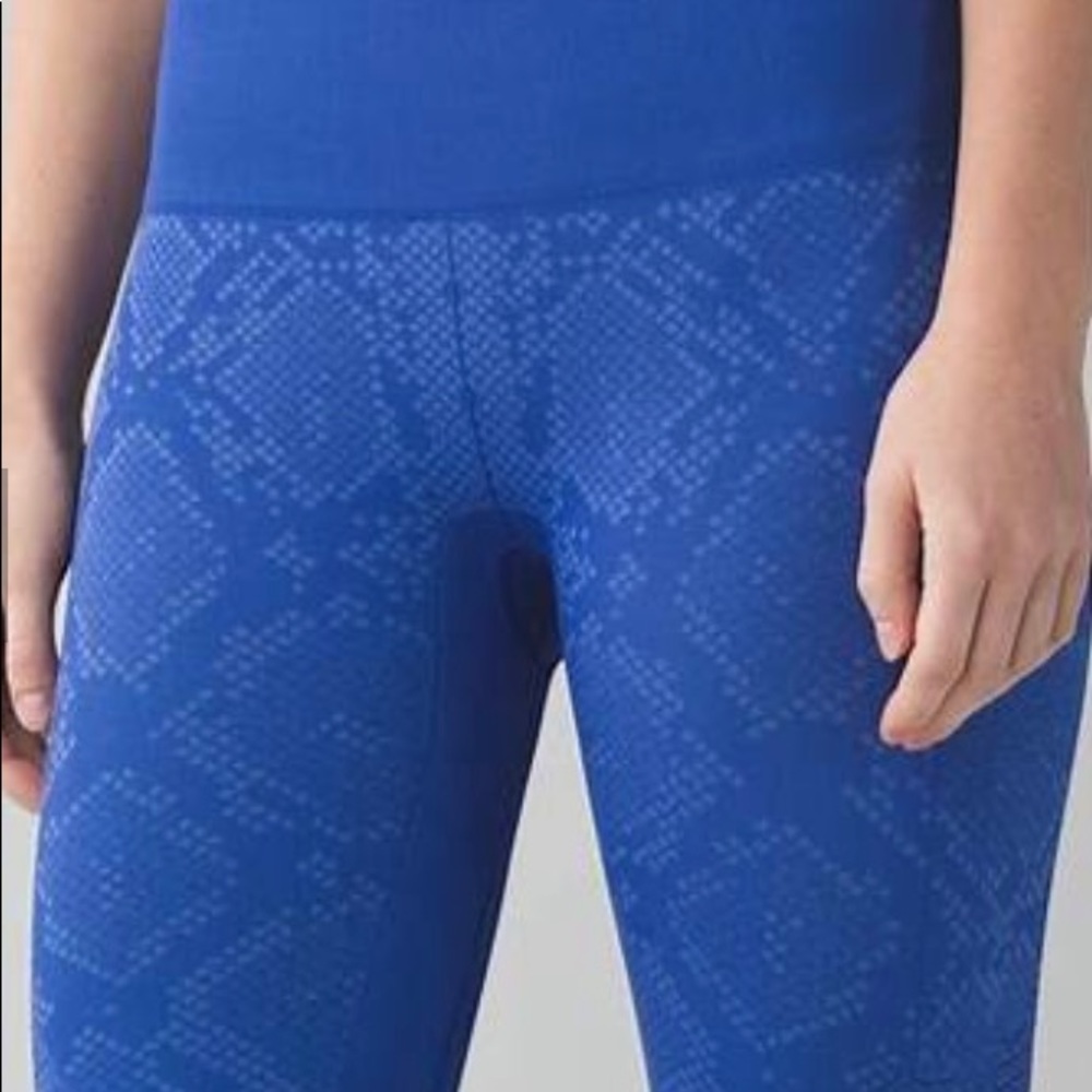 Lululemon In The Flow Crop II legging